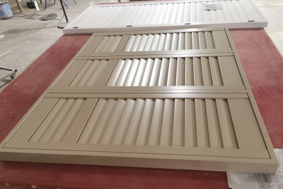 Interior Pine Shutters Wholesale