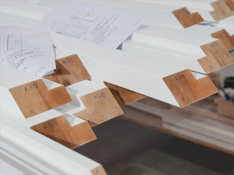 Wood selection -- evaluating timber species and grain quality for plantation shutters